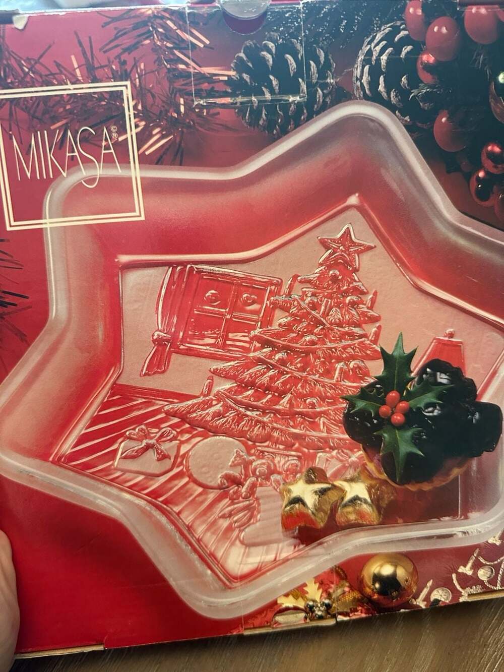 Mikasa Christmas Star Tree Sweet Dish 9 1/4 Inch Frosted Glass